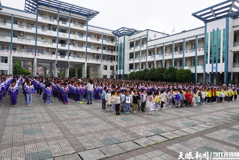 丹寨县小学创新项目，引领教育变革，塑造未来之光